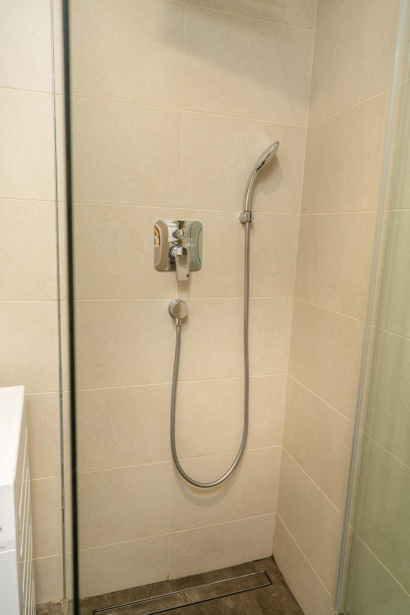 Kondina Suites بلغراد المظهر الخارجي الصورة